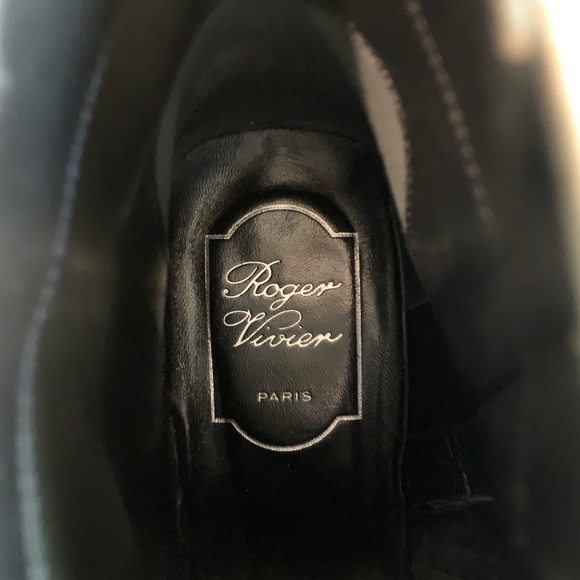 Roger Vivier Patent Leather Ankle Boots - Picture 6 of 12